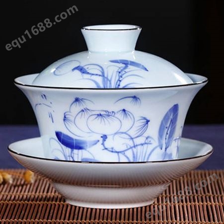 陶瓷茶道单盖碗 桌面大号茶杯 家用带盖简约有托泡茶盖碗