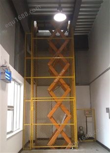 导轨式升降货梯 运行平稳升降机 山东德沃 支持定制