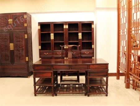 宁波红木家具回收二手红木家具回收闲置的红木家具收购