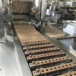供应全自动糖果浇注机械设备 上海合强HQ-150糖果机械 现货供应明胶软糖浇注机生产线