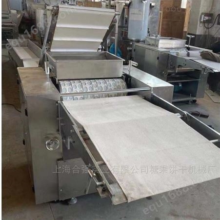 全自动饼干生产线 全自动送料酥性饼干机 粗粮饼干生产设备 上海合强饼干机械厂