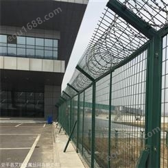 机场围界价格 机场绿色铁丝围栏 机场围栏网