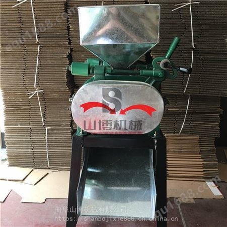 小型酿酒高粱破碎机 时产300公斤花生碎机器